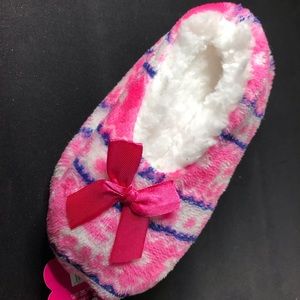 ✅🆕Kids Adorable plush slippers soft & warm 10-12